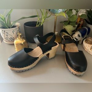 💕MIA Abba wooden clogs sandals💕